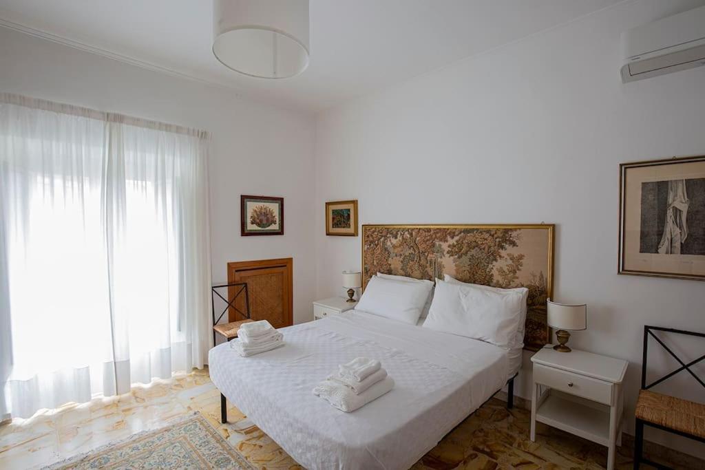 Dimora Al Colosseo, 2 Bedrooms Roma Dış mekan fotoğraf