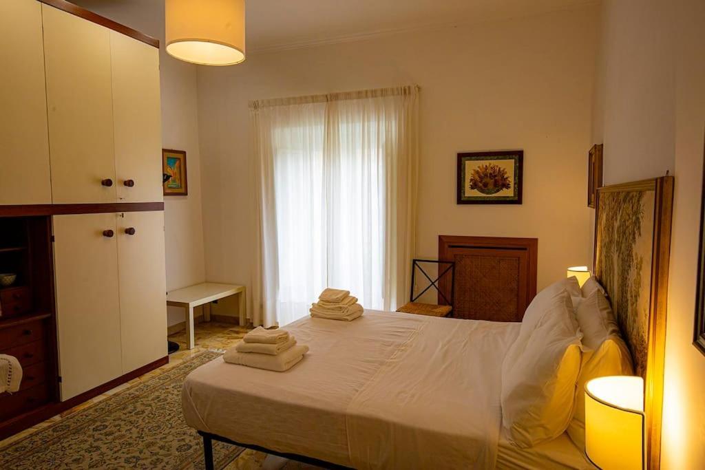 Dimora Al Colosseo, 2 Bedrooms Roma Dış mekan fotoğraf